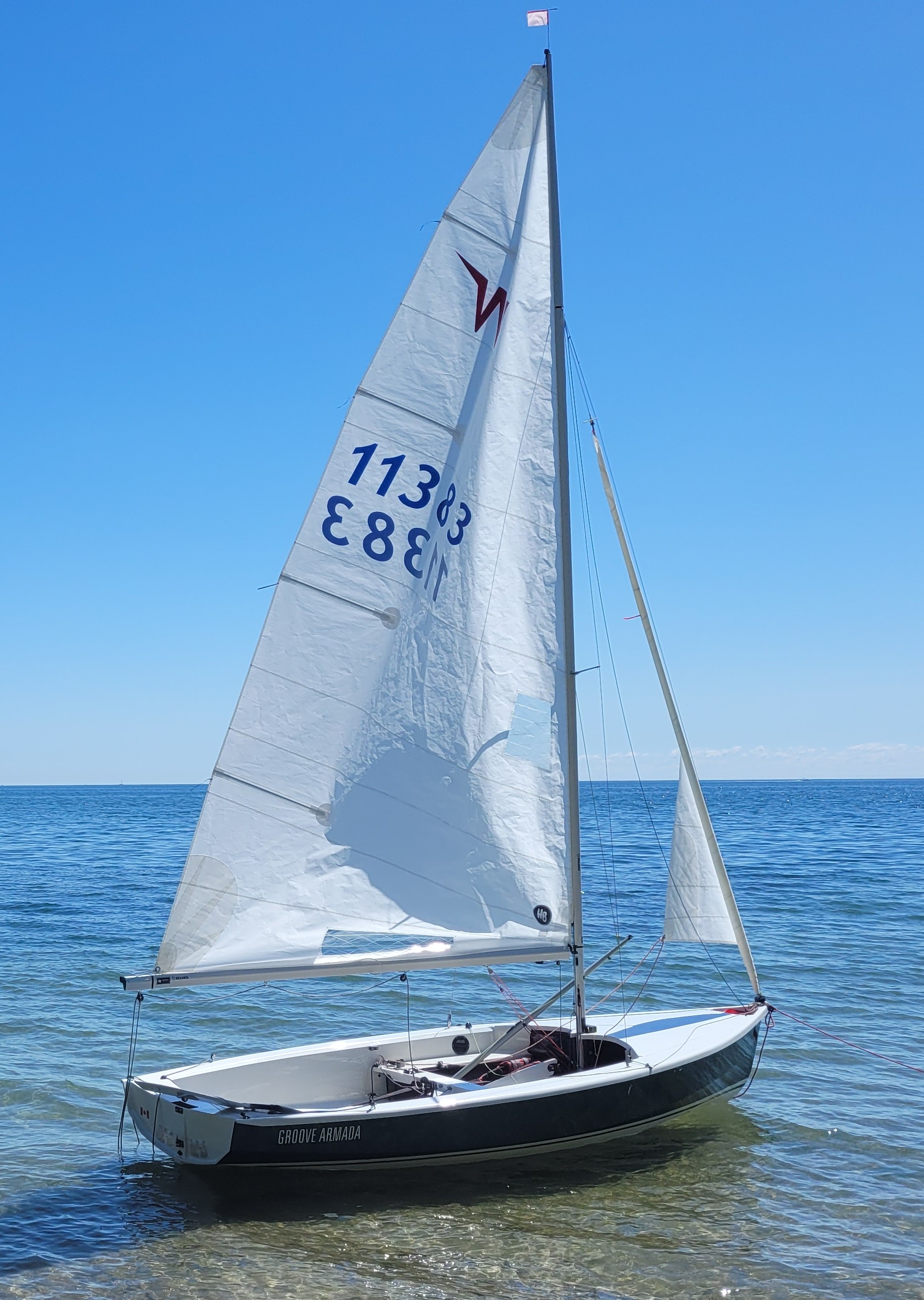 Wayfarer Mark 4, Sail No. 11383 — photo 1